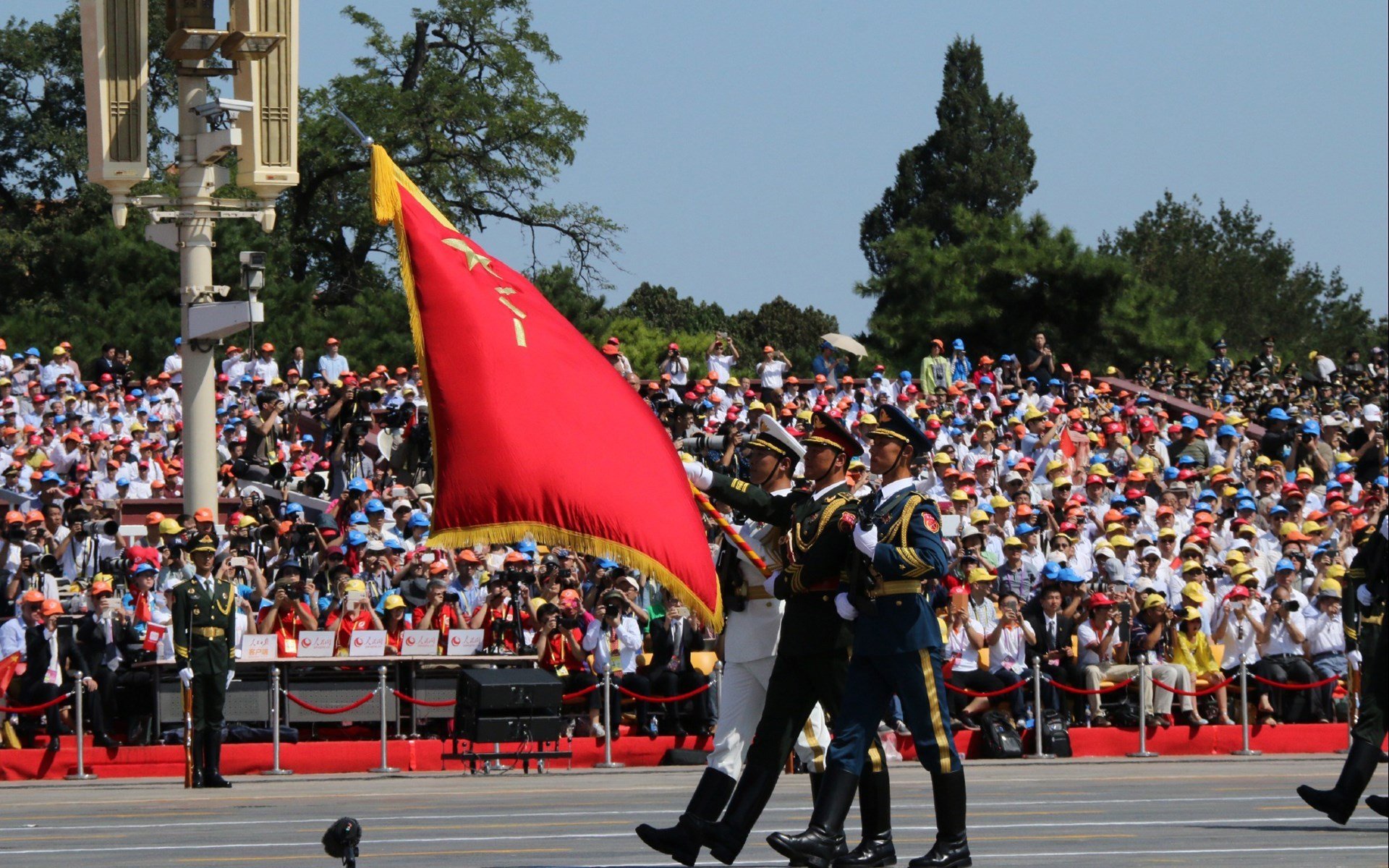 爱游戏在线-“六人制袋棍球：成都七中东部赛场成为全球瞩目的竞技中心”
